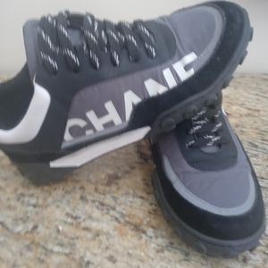 Vintage Chanel Sneakers sz 6